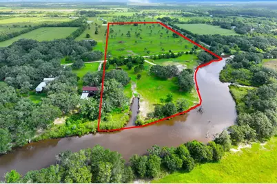 1734 Haynes Road, Anahuac, TX 77514 - Photo 19