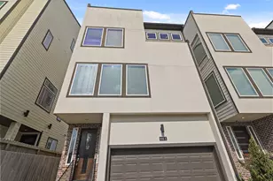 906 W 17th St, Houston, TX 77008 - Photo 3