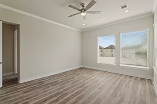 906 W 17th St, Houston, TX 77008 - Photo 27