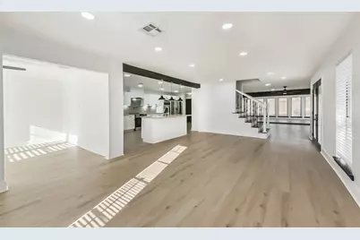 6918 Bent Branch Drive, Houston, TX 77088 - Photo 7