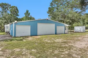 7576 Greenwood Dr, Cleveland, TX 77328 - Photo 37