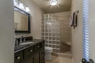 28 Fallenstone Dr, The Woodlands, TX 77381 - Photo 15