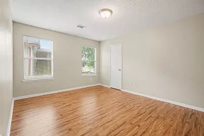 2875 Pebble Canyon Lane, Dickinson, TX 77539 - Photo 13