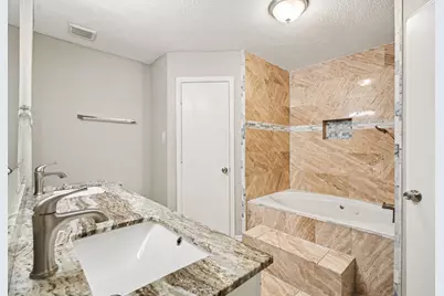 2875 Pebble Canyon Lane, Dickinson, TX 77539 - Photo 21