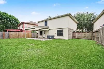 2875 Pebble Canyon Lane, Dickinson, TX 77539 - Photo 23