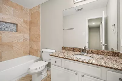 2875 Pebble Canyon Lane, Dickinson, TX 77539 - Photo 19