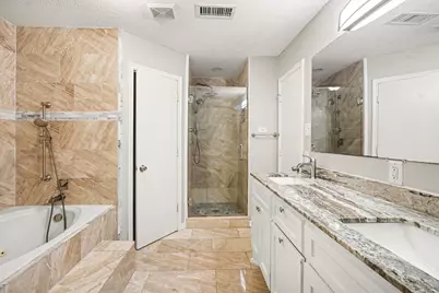 2875 Pebble Canyon Lane, Dickinson, TX 77539 - Photo 15
