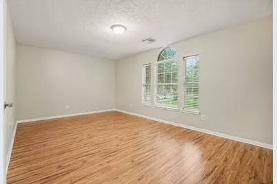 2875 Pebble Canyon Lane, Dickinson, TX 77539 - Photo 15