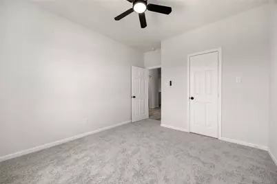 8 Donna Court #B, Brookshire, TX 77423 - Photo 15