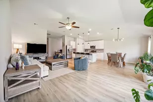 6414 Fiddlewood Thicket Ln, Katy, TX 77449 - Photo 9