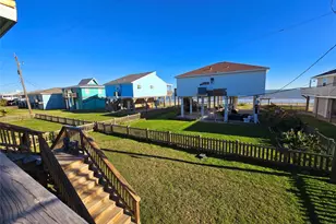12929 John Reynolds Rd, Galveston, TX 77554 - Photo 7