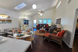 12929 John Reynolds Rd, Galveston, TX 77554 - Photo 15