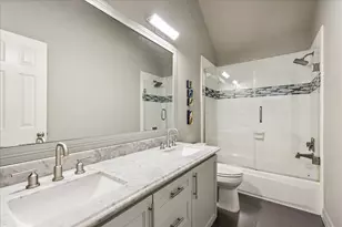 2514 McClendon St, Houston, TX 77030 - Photo 39