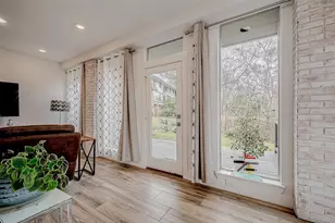 6628 Bayou Glen Rd, Houston, TX 77057 - Photo 11