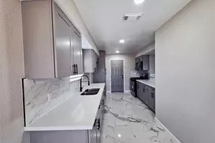 3012 Briar Dr, Pasadena, TX 77503 - Photo 9