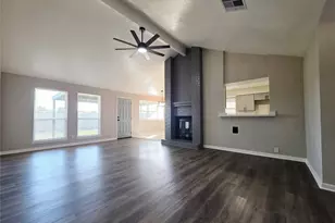 3012 Briar Dr, Pasadena, TX 77503 - Photo 3