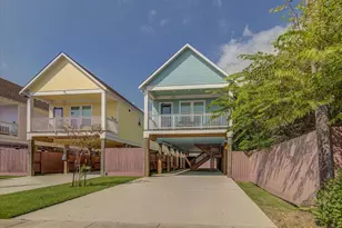 2301 67th St, Galveston, TX 77551 - Photo 11