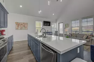 2301 67th St, Galveston, TX 77551 - Photo 15