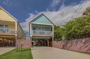 2301 67th St, Galveston, TX 77551 - Photo 9