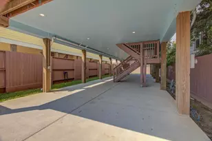 2301 67th St, Galveston, TX 77551 - Photo 35