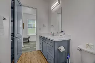 2301 67th St, Galveston, TX 77551 - Photo 23