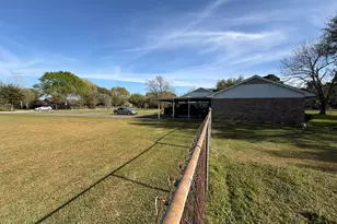 25907 Bourgain Dr, Tomball, TX 77377 - Photo 3