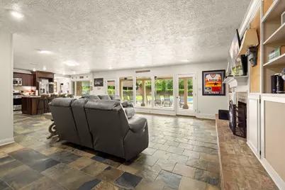 1280 Cherokee Lane, Beaumont, TX 77702 - Photo 11