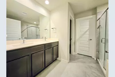 7502 Highland Chase Drive, Richmond, TX 77407 - Photo 13