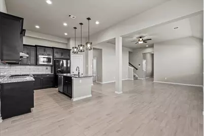 13026 Oleander Bay Lane, Texas City, TX 77568 - Photo 11