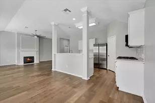 3915 Summerfield Dr, Pearland, TX 77584 - Photo 17