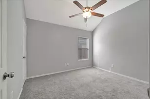 3915 Summerfield Dr, Pearland, TX 77584 - Photo 29