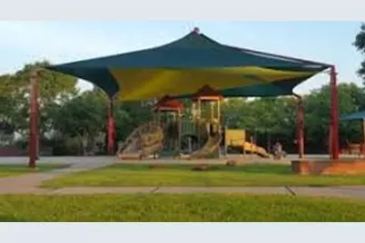 3915 Summerfield Drive, Pearland, TX 77584 - Photo 33