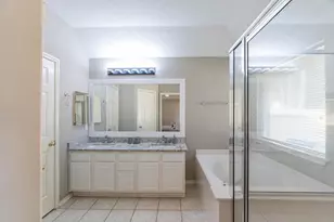 46 S Wynnoak Cir, The Woodlands, TX 77382 - Photo 15