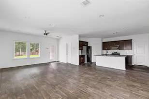 2514 S Colosseum Ct, New Caney, TX 77357 - Photo 13