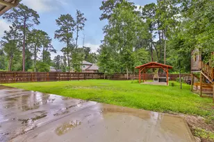2514 S Colosseum Ct, New Caney, TX 77357 - Photo 43