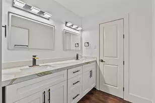 3237 Harkey Rd, Pearland, TX 77584 - Photo 25