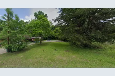 804 N 7th Street, Conroe, TX 77301 - Photo 1