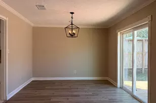 2218 Woodland Park Dr, Houston, TX 77077 - Photo 5