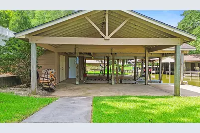 81 Lake Oaks Boulevard, Coldspring, TX 77331 - Photo 33