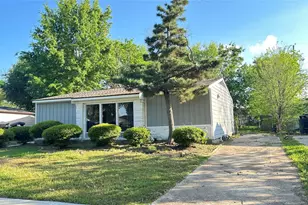 7418 Thurow St, Houston, TX 77087 - Photo 1