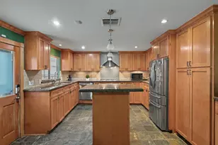 2407 Fawnwood Ln, Spring, TX 77386 - Photo 11