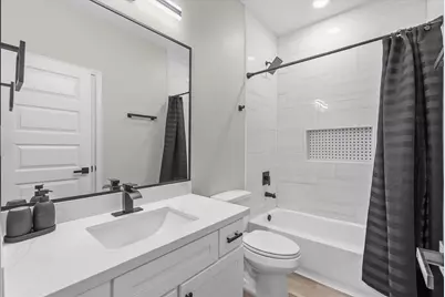 8309 Holiday Lane, Houston, TX 77075 - Photo 17