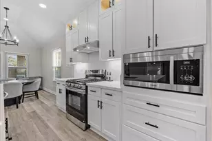 8309 Holiday Ln, Houston, TX 77075 - Photo 3