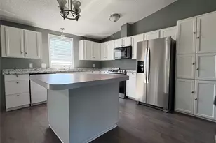 8162 County Rd 202, Plantersville, TX 77363 - Photo 3