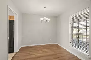 8410 Rinn St, Houston, TX 77078 - Photo 13