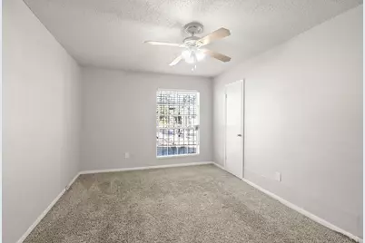 8410 Rinn Street, Houston, TX 77078 - Photo 15