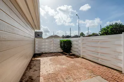 9622 Farrell Drive, Houston, TX 77070 - Photo 19