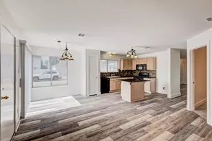 9622 Farrell Dr, Houston, TX 77070 - Photo 11