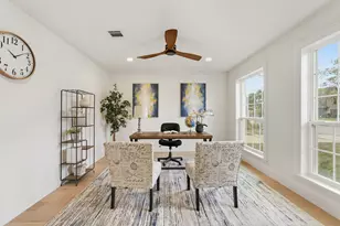 4407 Knightsbridge Blvd, Sugar Land, TX 77479 - Photo 5