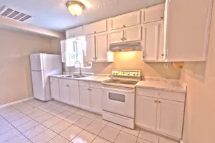 11130 Forrest Valley Dr, Houston, TX 77065 - Photo 17
